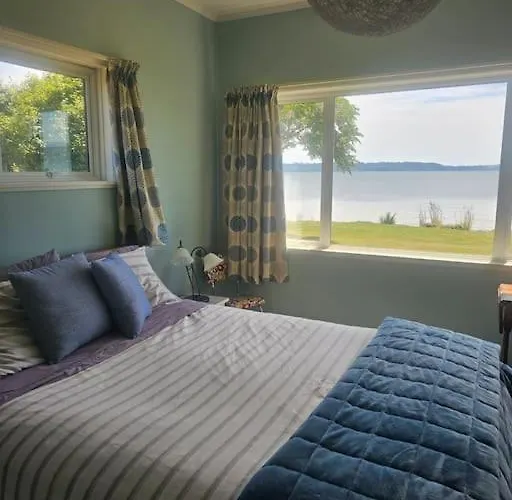 Blue Cottage, On The Holiday home *